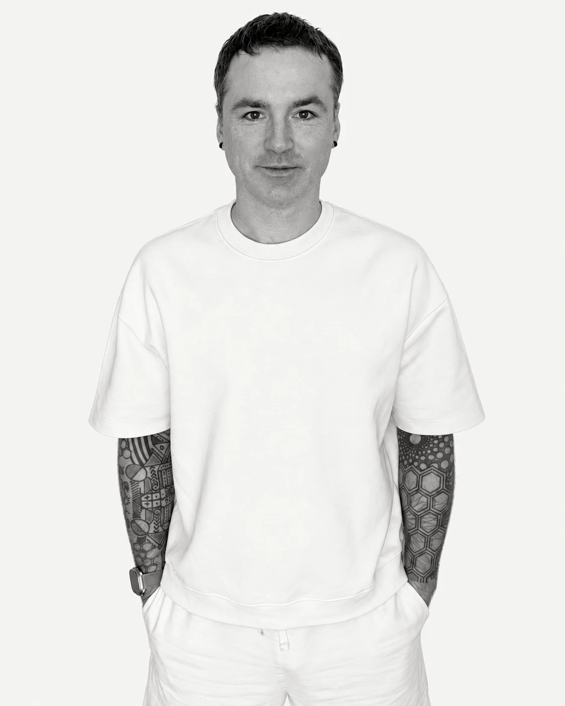 Black-and-white portrait of Igor Anany.